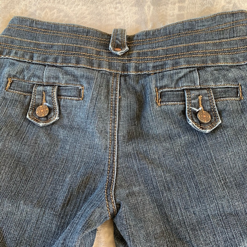 Boom Boom Jean shorts - Picture 3 of 8